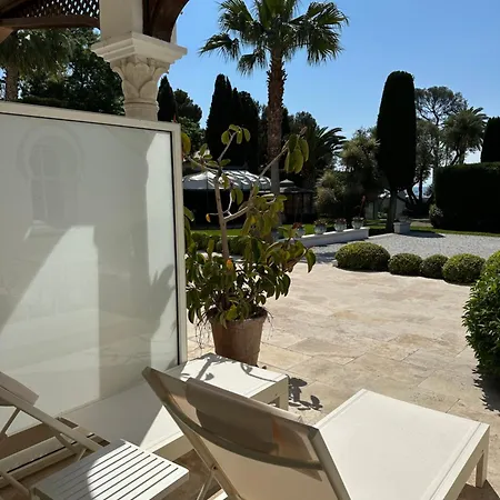 La Villa Mauresque Saint-Raphael  Exterior photo